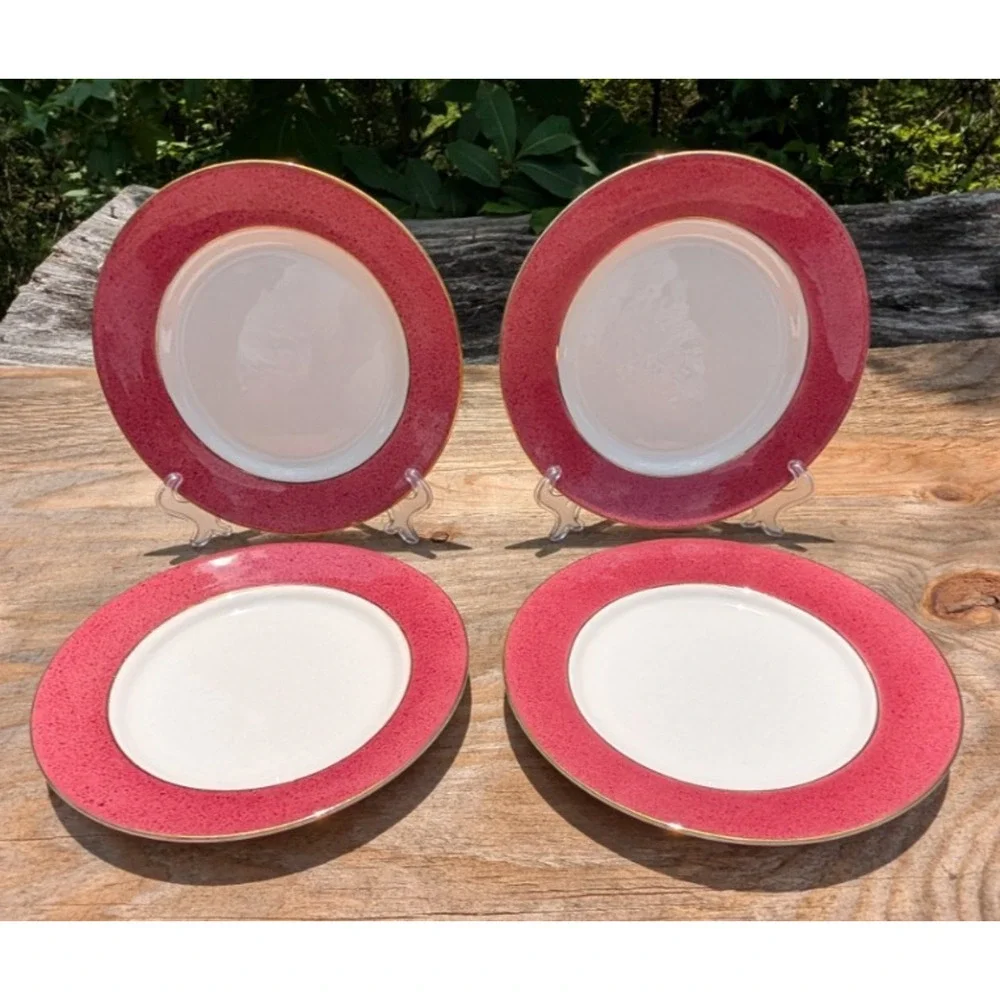 Nikko Riviera Red Dinner Plates 10 1/8